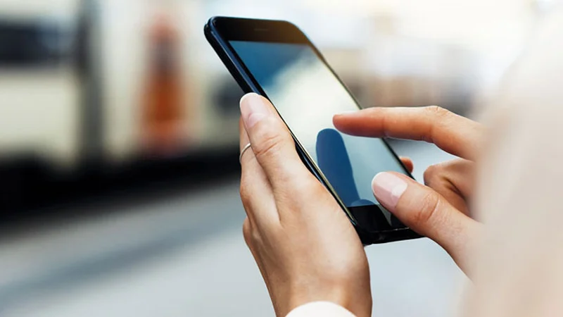 মোবাইলে ১০০ টাকা রিচার্জে মিলবে ৭২ টাকা